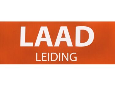 Laad leiding, sticker
