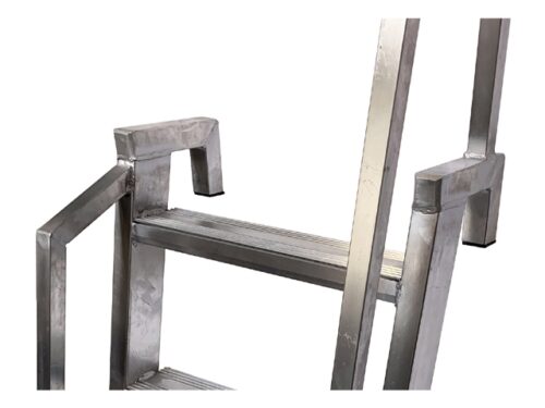 Buitenboordtrap nen-en 1502